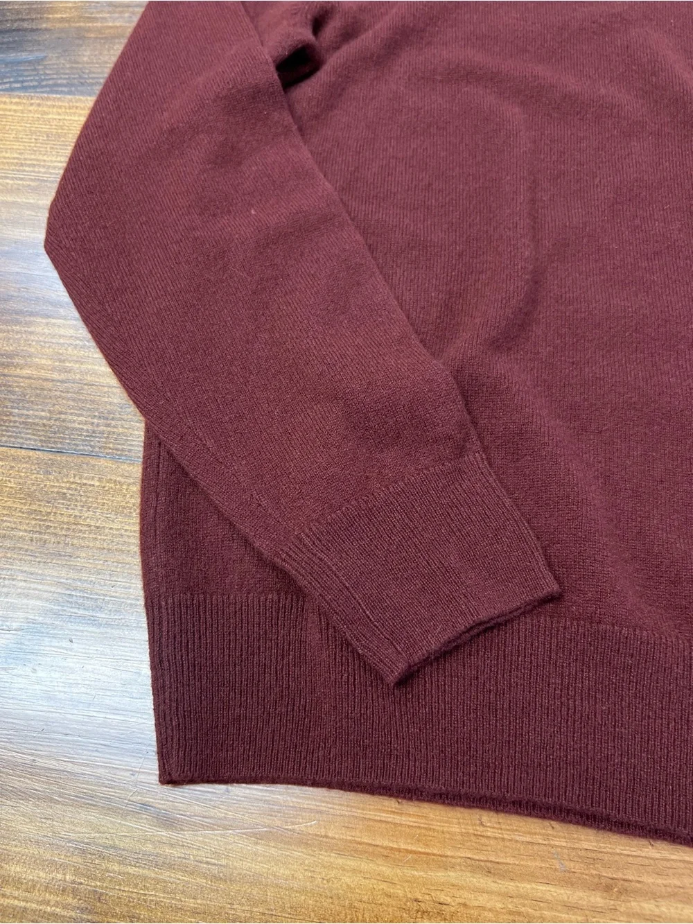 J. Crew Cashmere Crewneck Sweater in Port Wine Burgundy Size Medium NWT